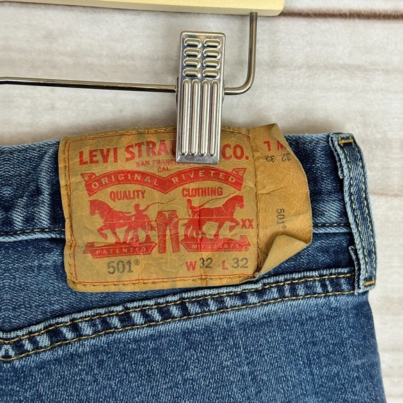 LEVI'S Original 501 Straight Leg Button-Fly Classic Denim Jeans, Size 32/32 - Picture 4 of 6